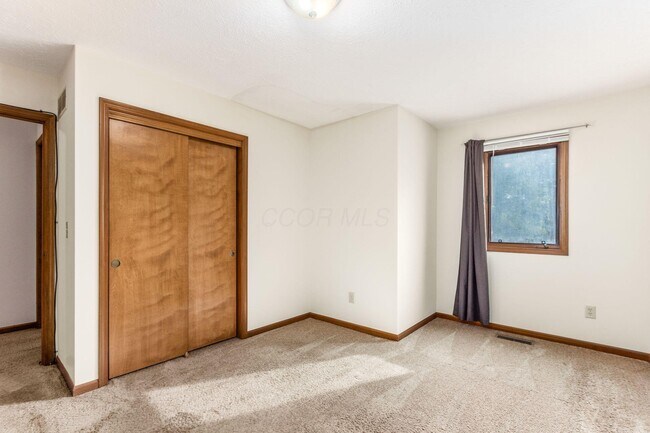 Building Photo - 4847 Dierker Rd