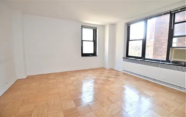 Building Photo - 108 E 38th St