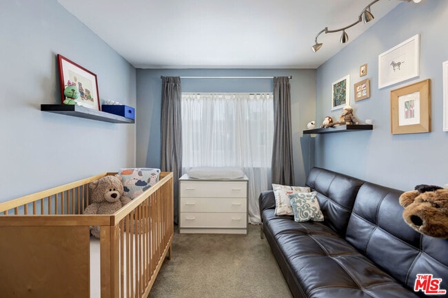 Building Photo - 13011 Mindanao Wy