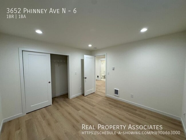 Building Photo - 3652 Phinney Ave N