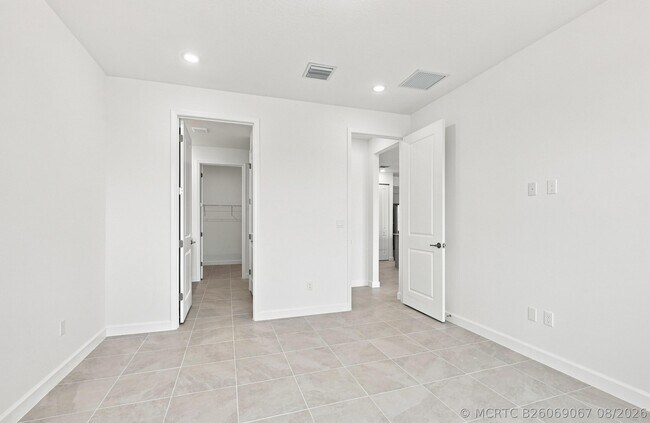 Building Photo - 3580 Spanish Cedar Pl