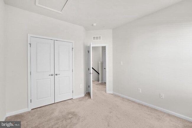 Building Photo - 9542 Watts Rd