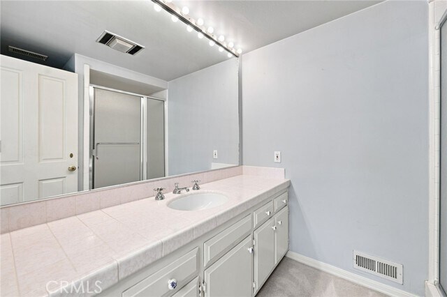 Building Photo - 1026 Santiago Dr