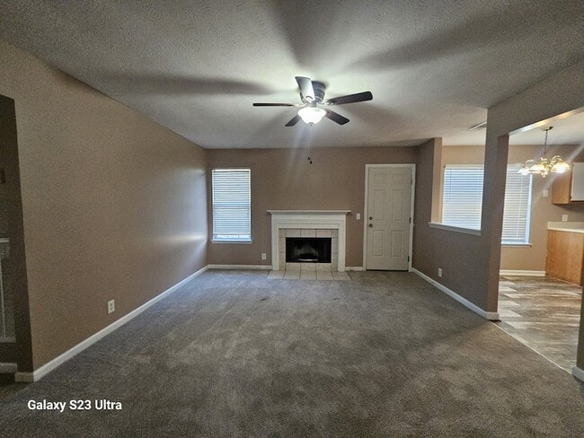 Building Photo - 1209 Akins Ridge Dr