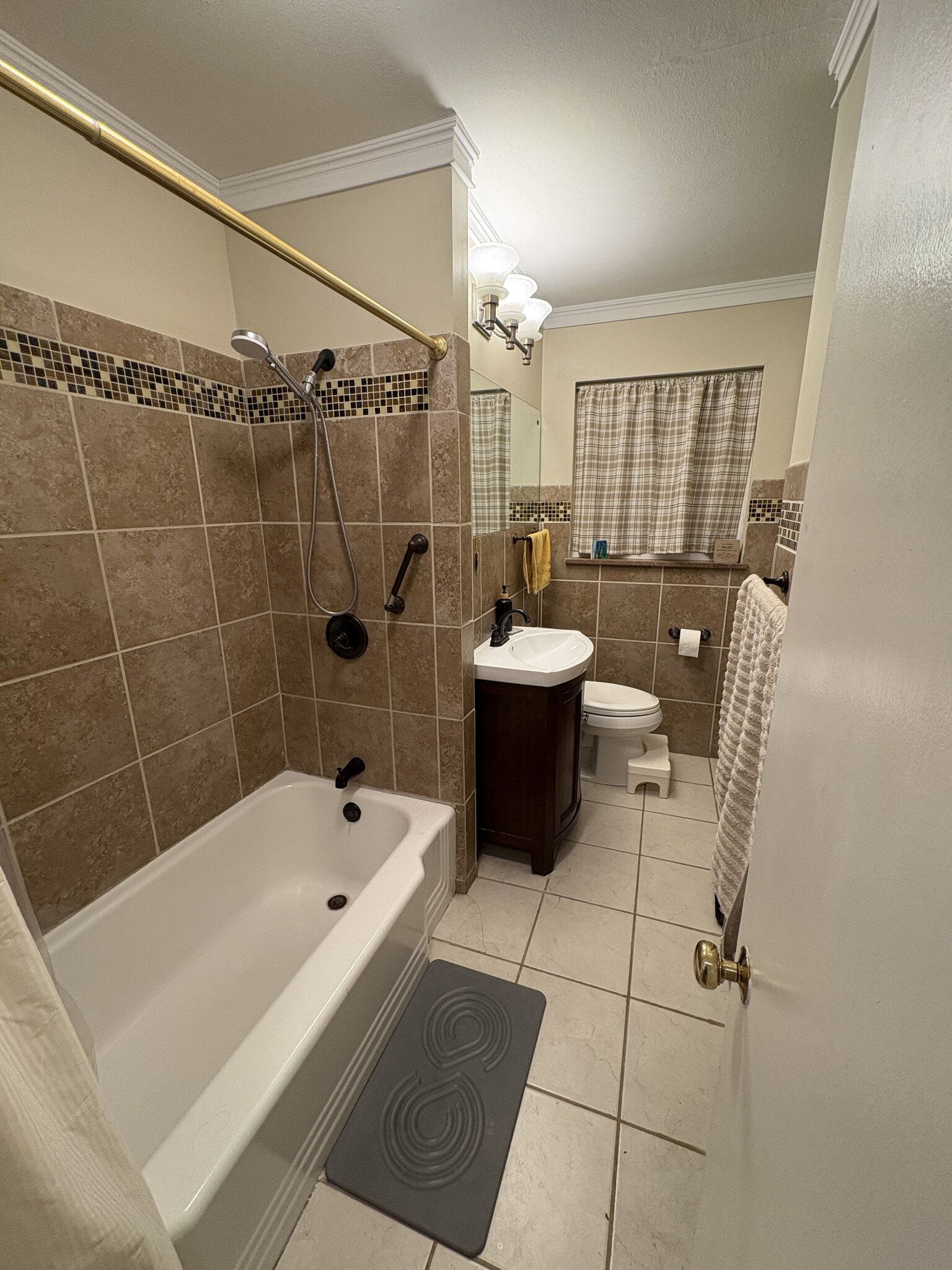 Bathroom - 3716 Timber Cir