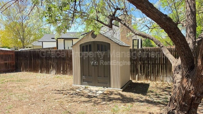 Building Photo - 11748 Fillmore Pl