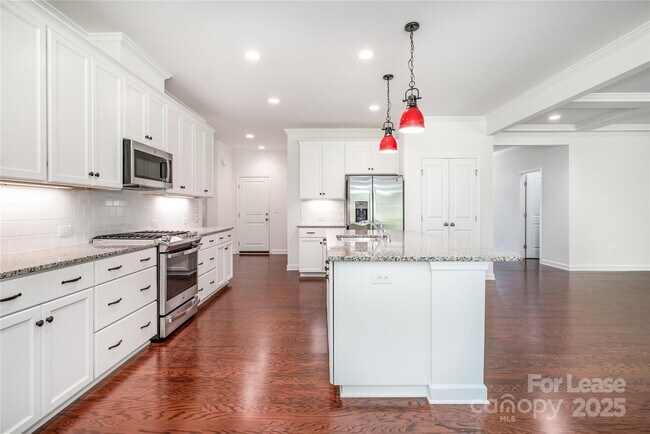 Building Photo - 2567 Cornelius Pl NW