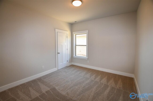Building Photo - 149 Rosemary Ayers Dr