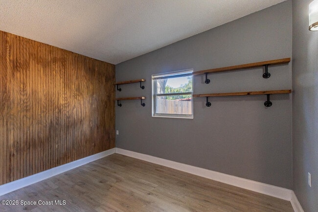 Building Photo - 177 Woodland Dr