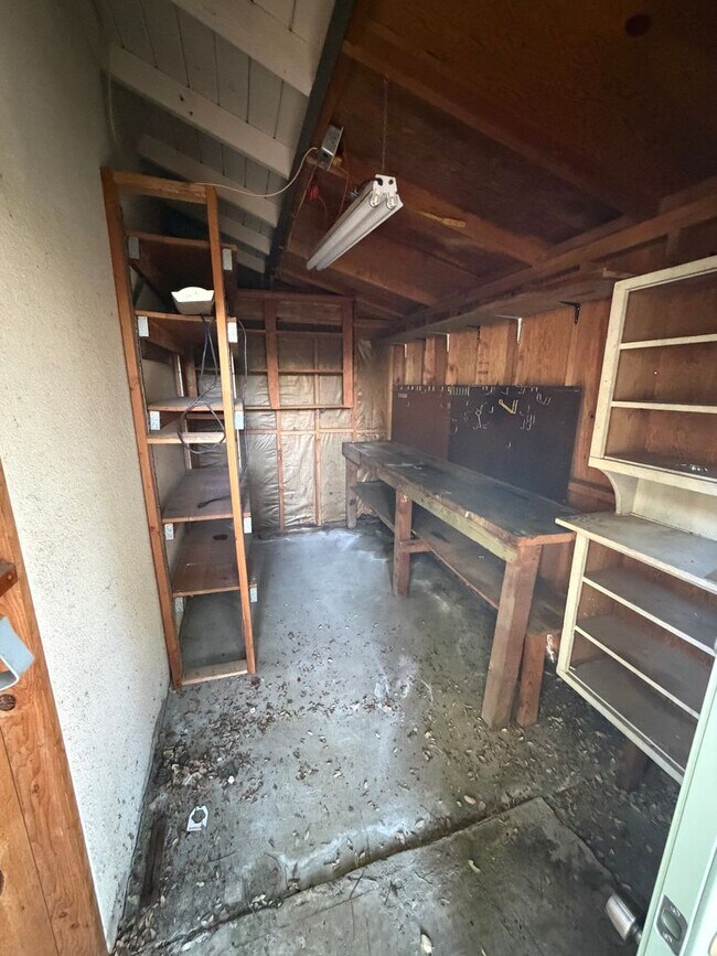 Building Photo - Remodeled home