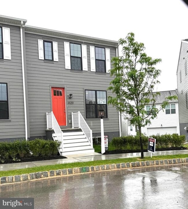 Building Photo - 4129 Ridgeview Ave