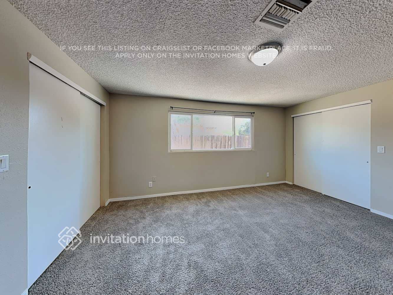 Building Photo - 2713 E Juniper Ave