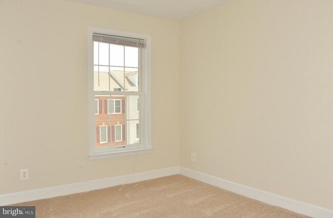 Building Photo - 2492 Terra Cotta Cir