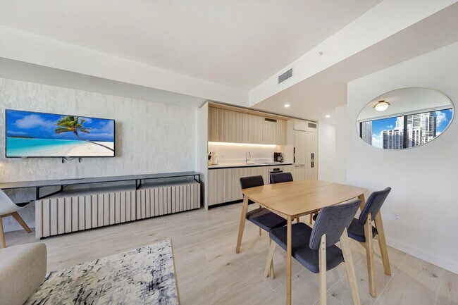 Building Photo - 40 NW 3rd St