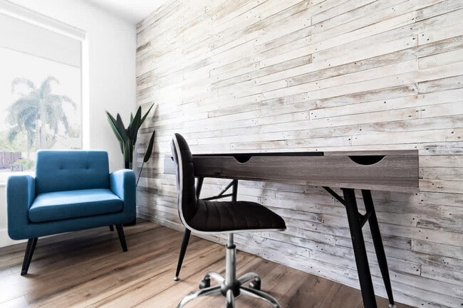 Building Photo - 3151 NW 69th St