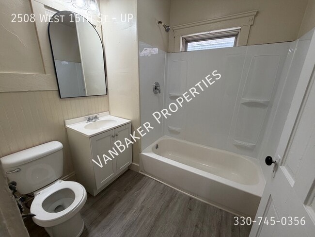 Building Photo - 2508 W 15th St