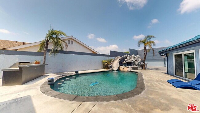 Building Photo - 4272 Don Jose Dr