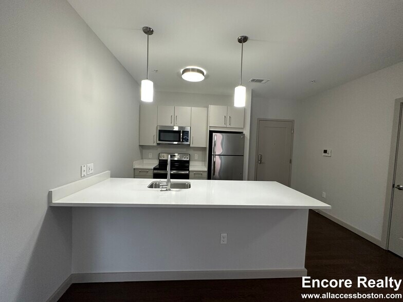 Building Photo - 21 Harris St