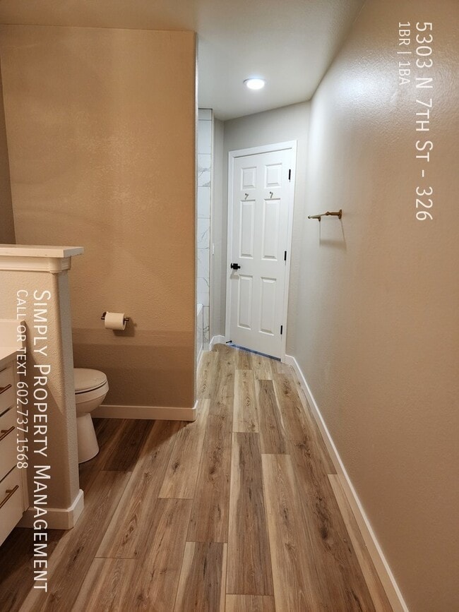 Building Photo - 5303 N 7th St