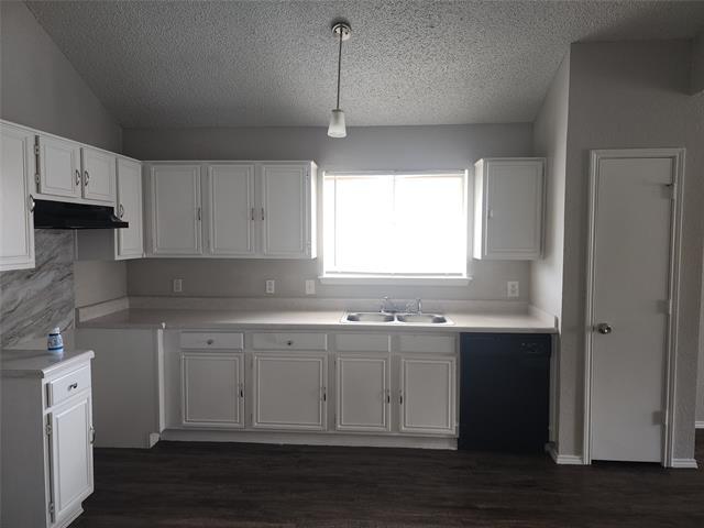 Building Photo - 3608 Garden Springs Dr