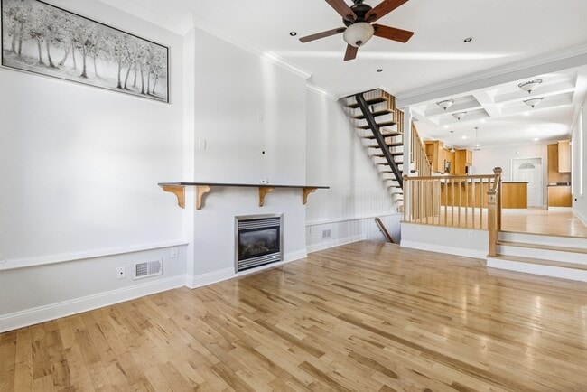 Building Photo - 3021 E Baltimore St