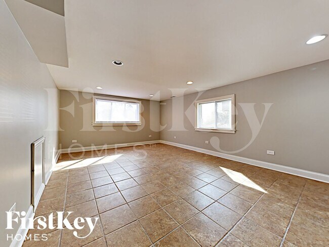 Building Photo - 1546 Highridge Pkwy