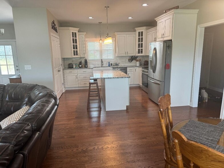Kitchen with Granite - 146 Sande Ridge Ln