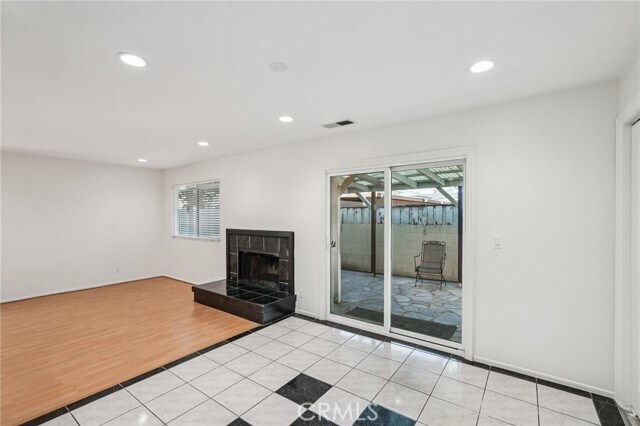 Building Photo - 735 Arcadia Ave
