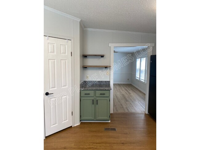 Building Photo - 2960 NC-231