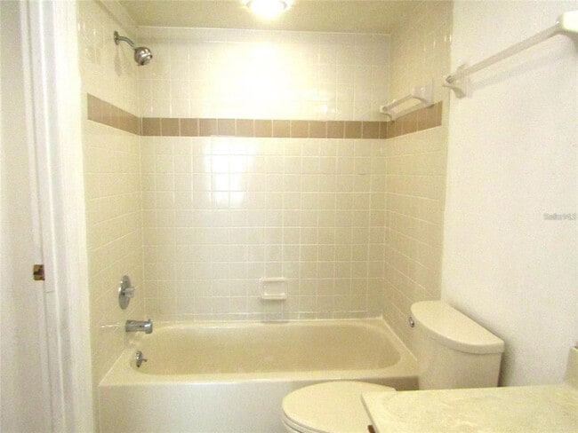 Building Photo - 4434 Weybridge St