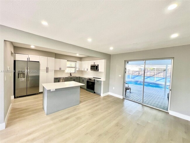 Building Photo - 3801 N 66th Ave