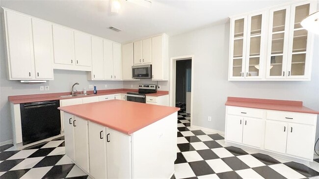 Building Photo - 1571 Meriwether Cir