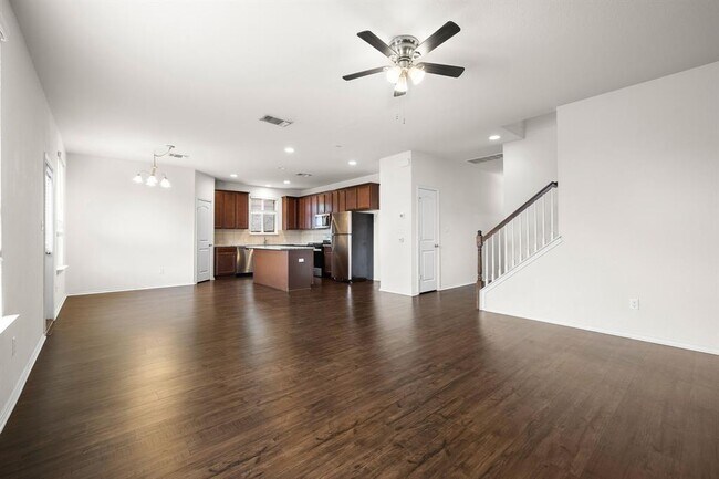 Building Photo - 11801 Jackson Fls Wy