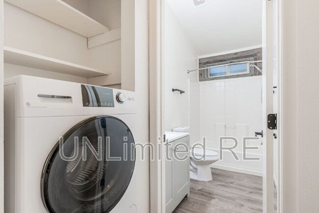 Building Photo - 4555 S Lake Mary Rd