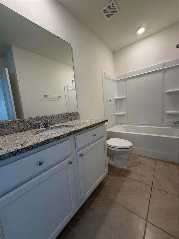 Building Photo - 1440 Plank Pl