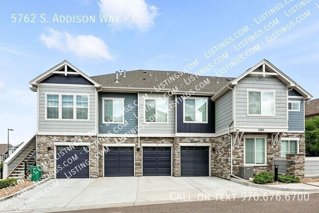 Building Photo - 5762 S Addison Way