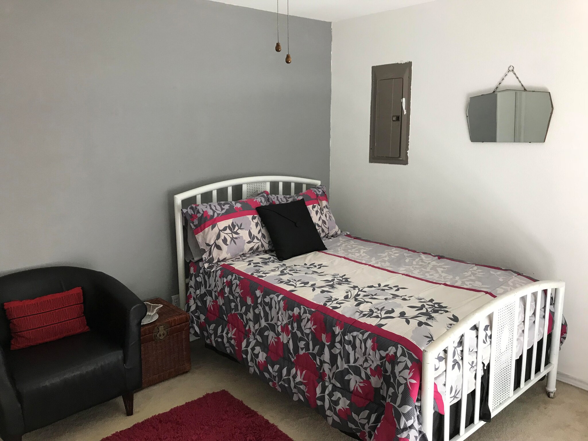 Benroom 2 - 505 palm valley cir