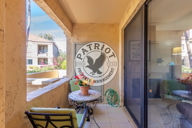 Building Photo - 9708 E Vía Linda