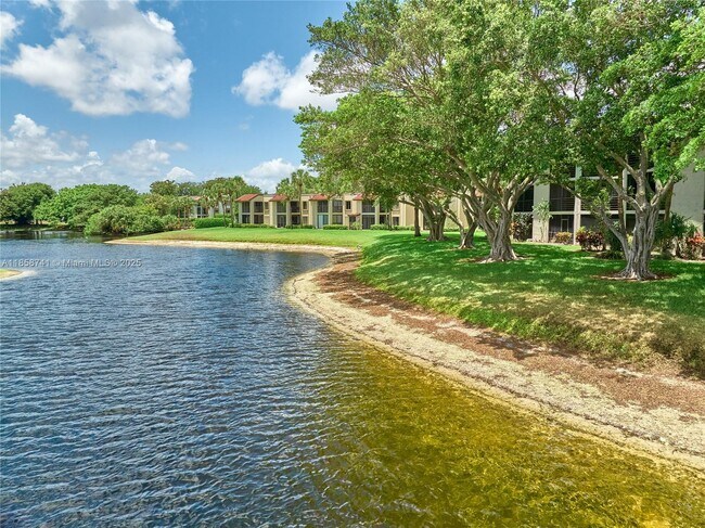 Building Photo - 5380 Cedar Lake Dr