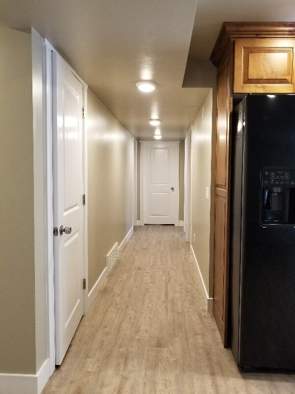 Building Photo - 464 N 300 E