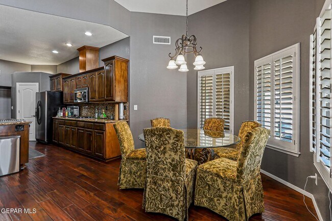 Building Photo - 3824 Tierra Lisboa Ln