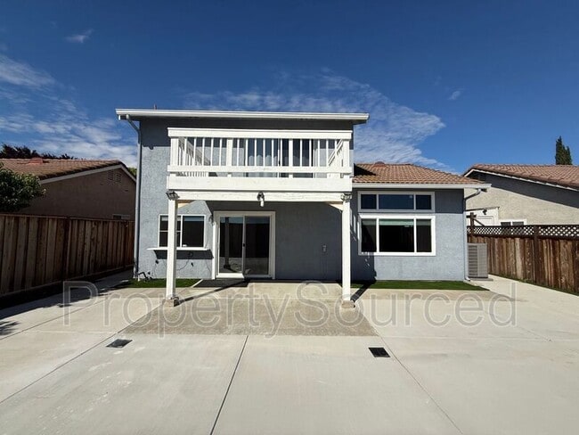 Building Photo - 1520 Andrew St