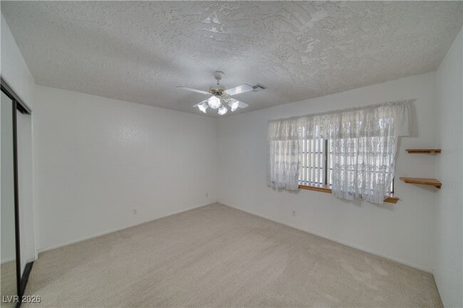 Building Photo - 3011 Pebble Beach Ave