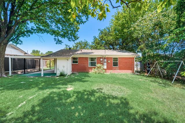 Building Photo - 1412 Woodcrest Dr