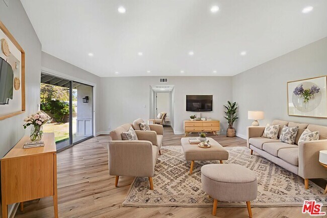 Building Photo - 23153 Gonzales Dr