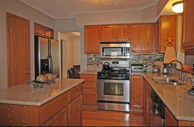 Building Photo - 5656 Beaver Head Ct