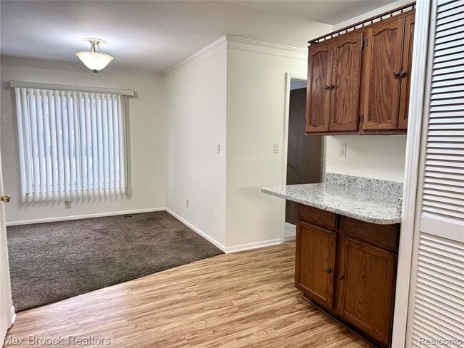 Building Photo - 1245 Derby Rd