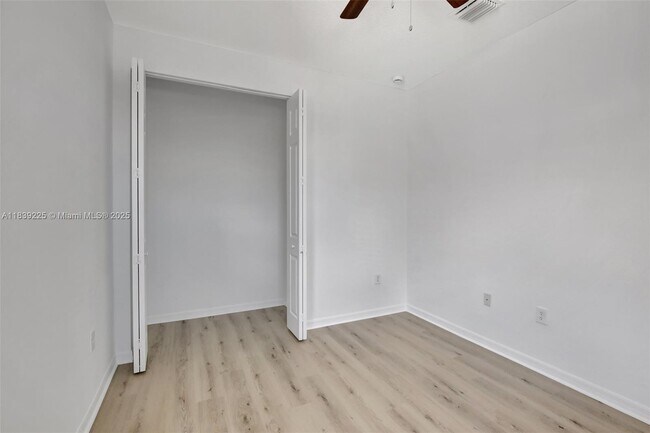 Building Photo - 9135 SW 36th Mnr