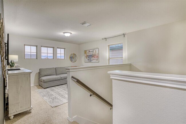 Building Photo - 412 Andele Way