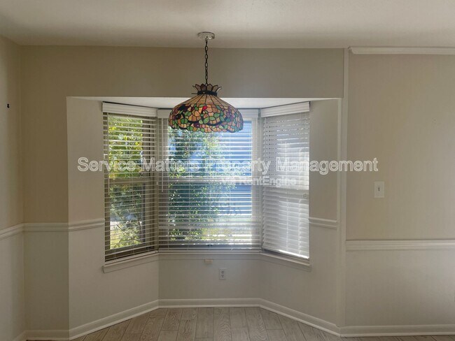 Building Photo - 6341 Dunlieth Pl